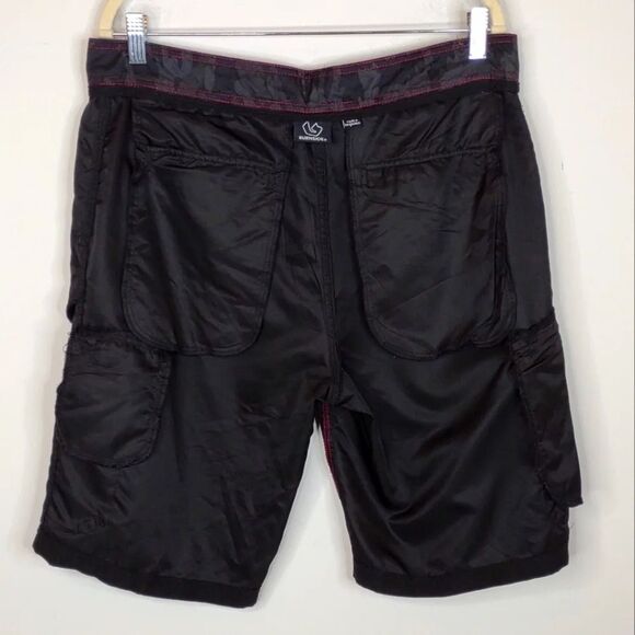 Burnside Black Cargo Shorts size Waist 34 - Picture 13 of 16